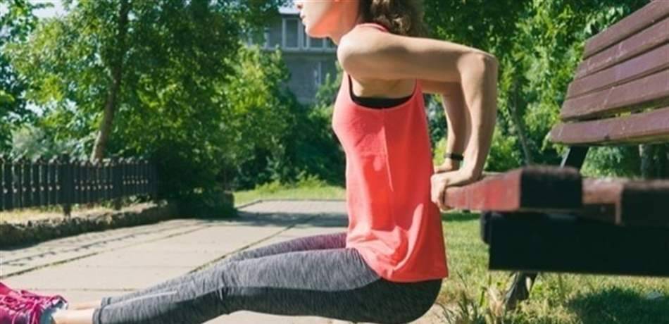 تمارين بسيطة للتخلص من ترهّل الذراعين
