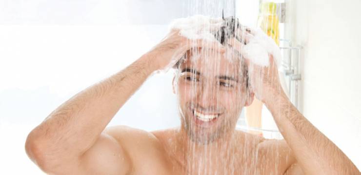 في الصّباح أم المساء...ما هو أفضل وقت للاستحمام؟