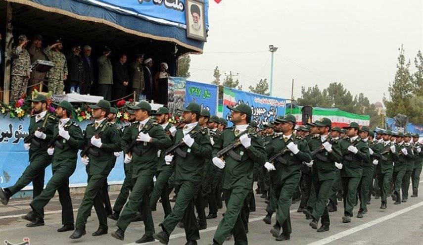 خامنئي يكشف عن الدول المرتبطة بالهجوم على العرض العسكري في الأهواز