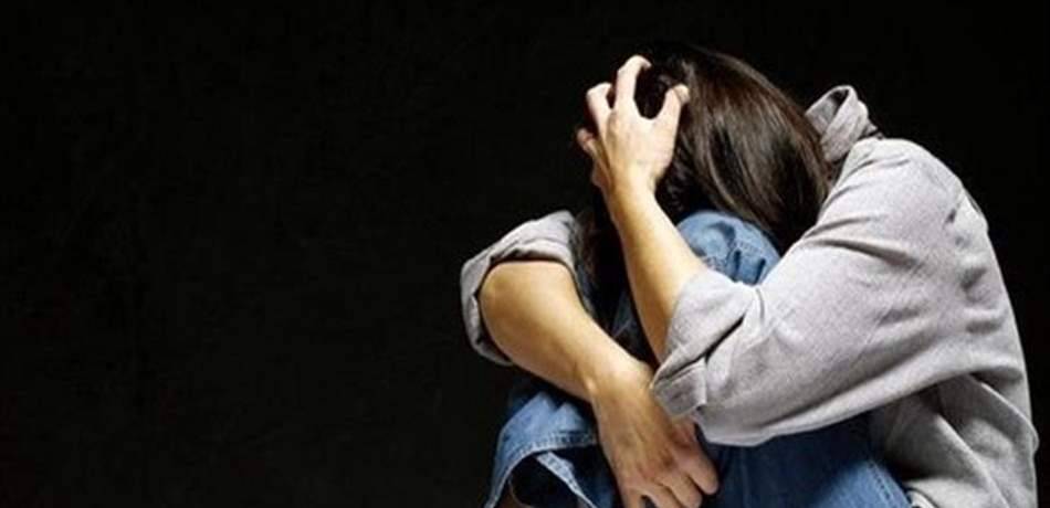 عربي اعتدى على ابنته  ونقل إليها "الإيدز".. التفاصيل قاسية جداً