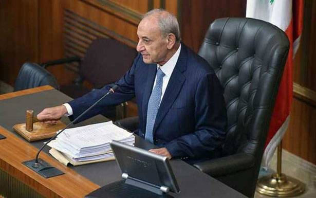 فقدان نصاب جلسة الثلثاء يؤشر الى عقبات تعترض رغبة بري بالتشريع