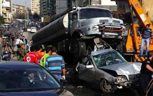 «شبح الموت» يُرافق اللبنانيين على الطرقات....