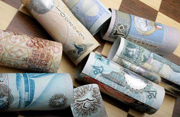زيادة في رواتب ومكافآت للموظفين في هذا البلد العربي