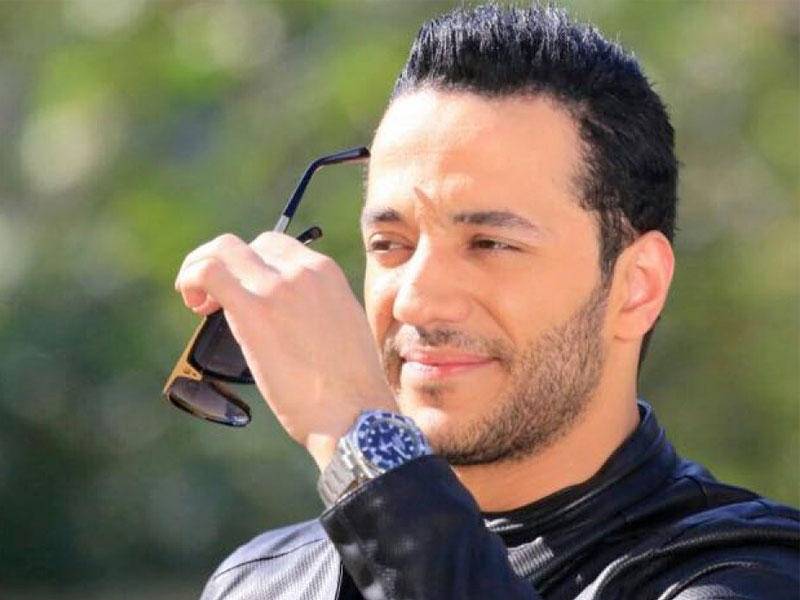 حسين الديك يكشف عن عمله الجديد ويعد بمفاجأة