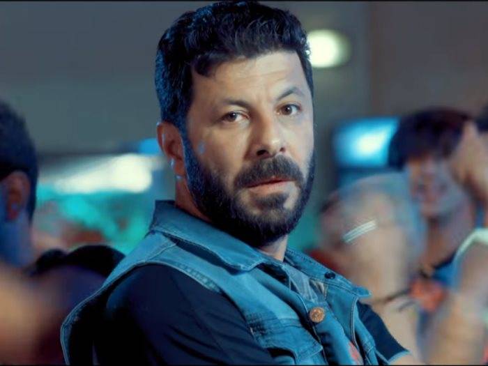​اياد نصار بطل "رأس السنة"