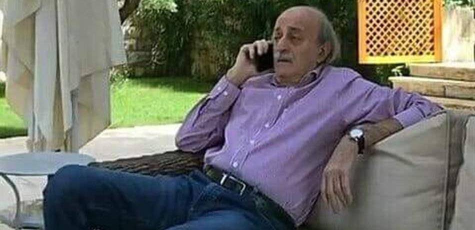 جنبلاط ينصح شعبة المعلومات: للتزوّد بـ"نملية" لحفظ الملفّات!