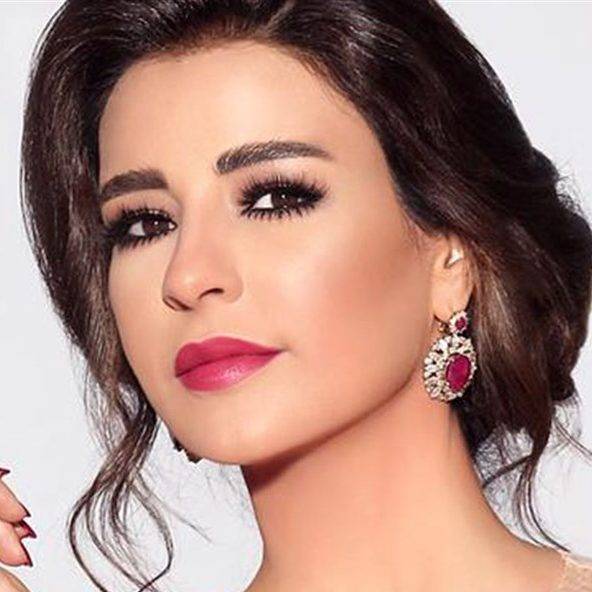 ماغي بو غصن تعلن عن بطل فيلمها الجديد!