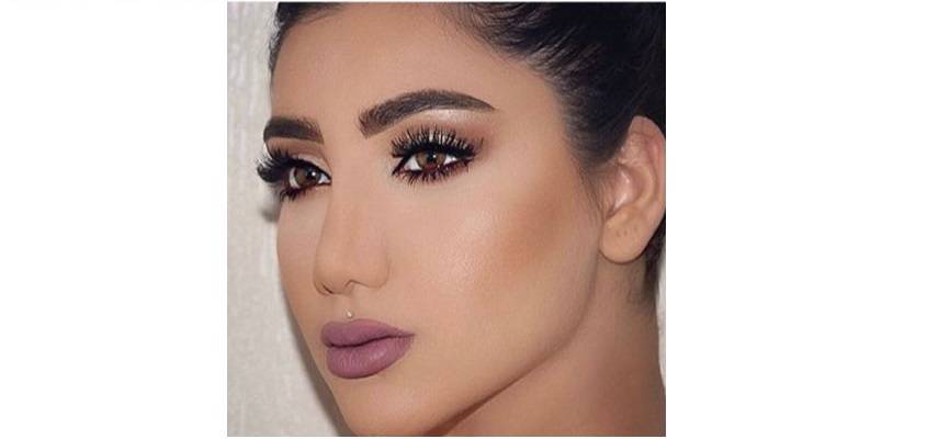 جريمة قتل عارضة الازياء ووصيفة ملكة الجمال تارا فارس تهز العراق ودول الجوار
هي من اب عراقي وام لبنانية وأجبرت على اعتناق الاسلام وقتلتها مجموعة سلفية اسلامية