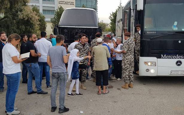 دفعة جديدة من النازحين السوريين تغادر لبنان طوعاً برعاية الأمن العام