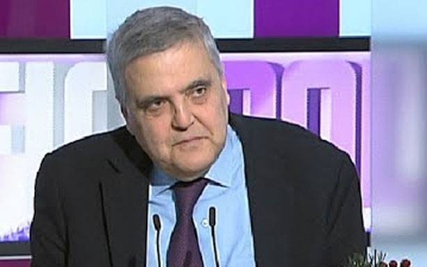 حميدي صقر يشيد بانجازات رياض سلامة :

ثروة وضمانة موثوق بها للاقتصاد ولقمة العيش