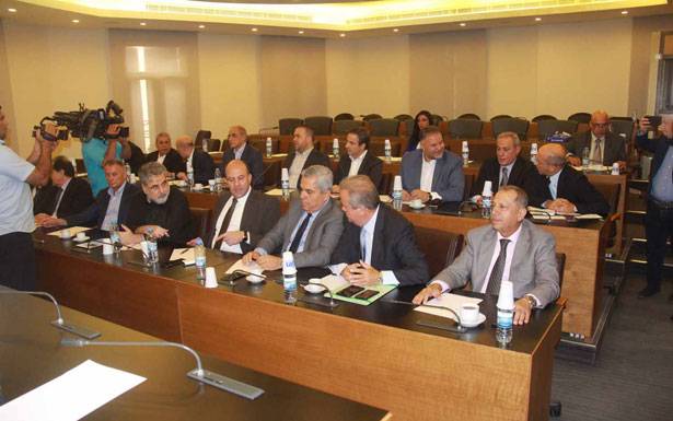 كنعان : ورشة للجنة المال للإستماع الى الوزارات

والمطلوب إحالة مـــلــف التوظيف الى التفيش