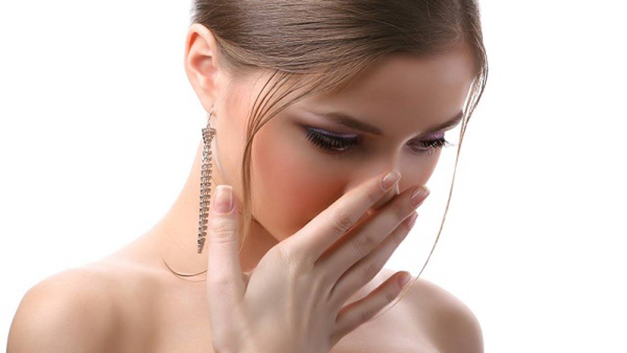 احذروا.. 5 روائح تنبعث من جسمكم يجب أن لا تتجاهلوها أبداً!