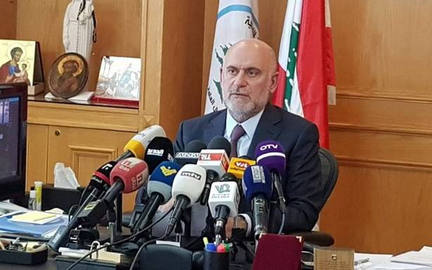 فنيانوس أمام «وفد البنك الدولي» في المطار:

سنتابع التحسينات والـ 18 مليون دولار

للمطار بعهدة مجلس الإعمار لإجراء الصيانة