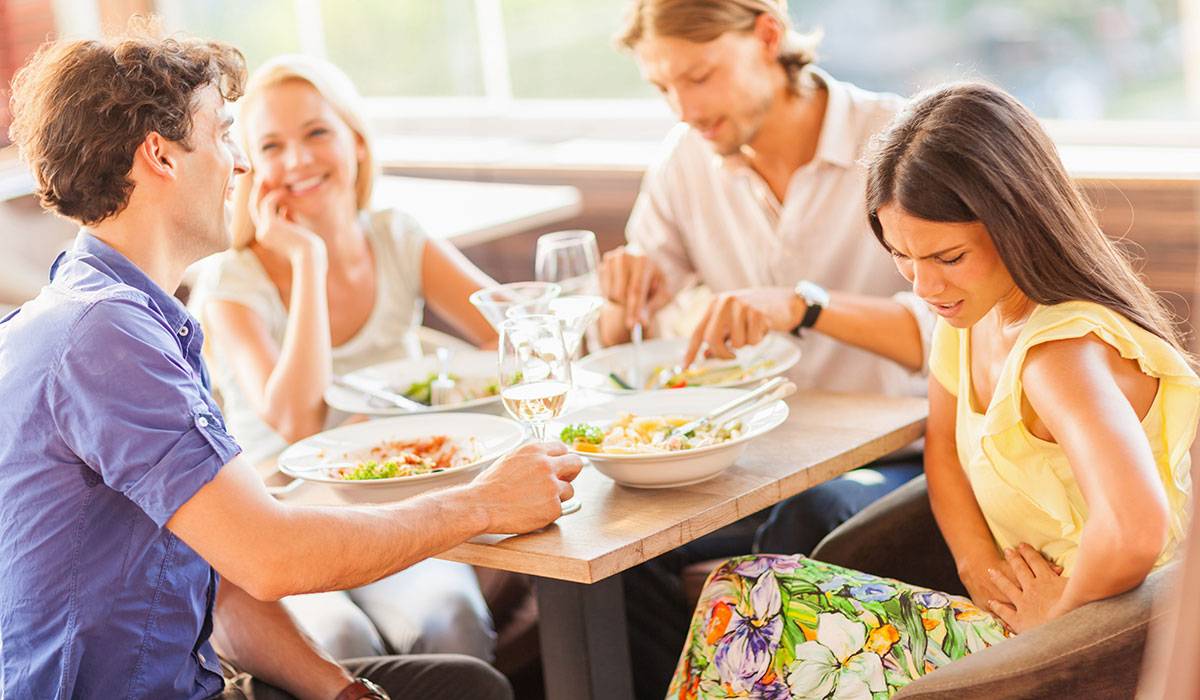 ما سبب النفخة بعد تناول الخضار والفواكه ؟