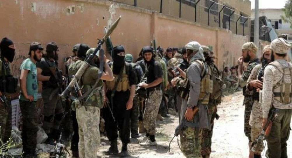 موسكو: نحو ألف مسلح يغادرون إدلب وسحب قرابة 100 وحدة تقنية