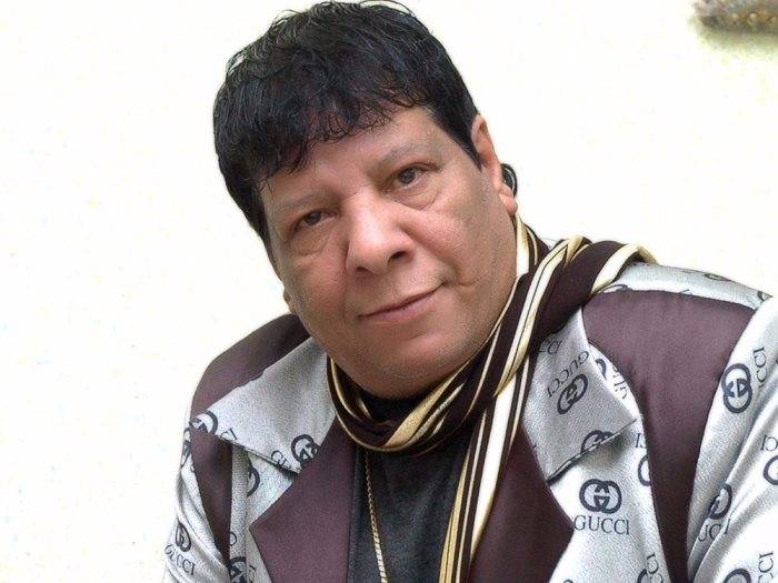 شعبان عبد الرحيم يصارع الموت وهو في حالة حرجة