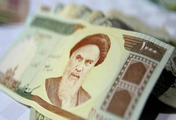 الريال الايراني يواصل التراجع...