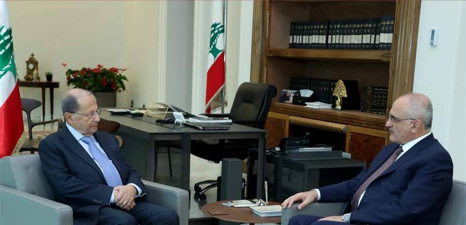 عون استقبل وزير المال واطلع منه على تحضيرات "قمة التنمية الإقتصادية"
