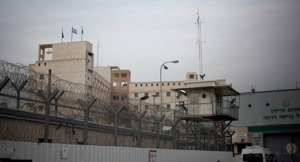 وفاة أسير فلسطيني داخل أحد السجون الإسرائيلية