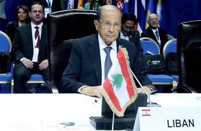 الرئيس عون عاد الى بيروت بعد مشاركته في القمة الفرنكوفونية في يريفان