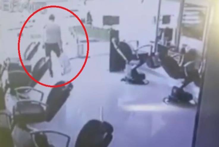 بالفيديو: وفاة لص أثناء عملية سرقة في مصر