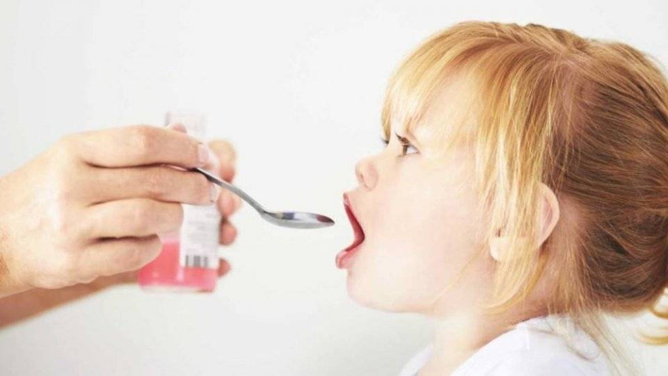 إحذري إعطاء المسكنات لطفلكِ!