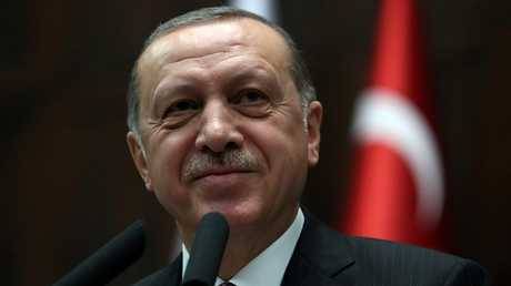 أردوغان يعد بتطهير شرقي الفرات من 