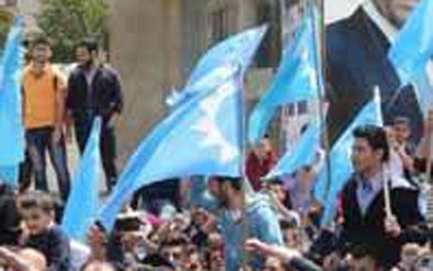 «حرب تصفية» في المستقبل تبعد «الصقور» وكادرات حزبية جديدة تتقدم
