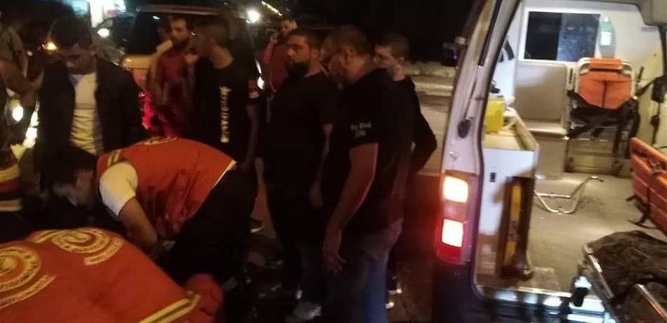 جريح في حادث سير في أبي سمراء