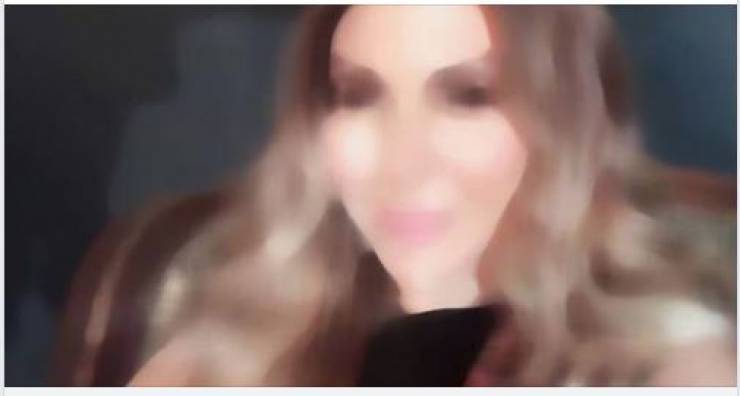 صورة| فنانة لبنانية تصدم الجميع بإطلالة قبل النوم!