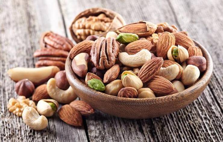 هذه فوائد تناول المكسرات حسب الدراسات !