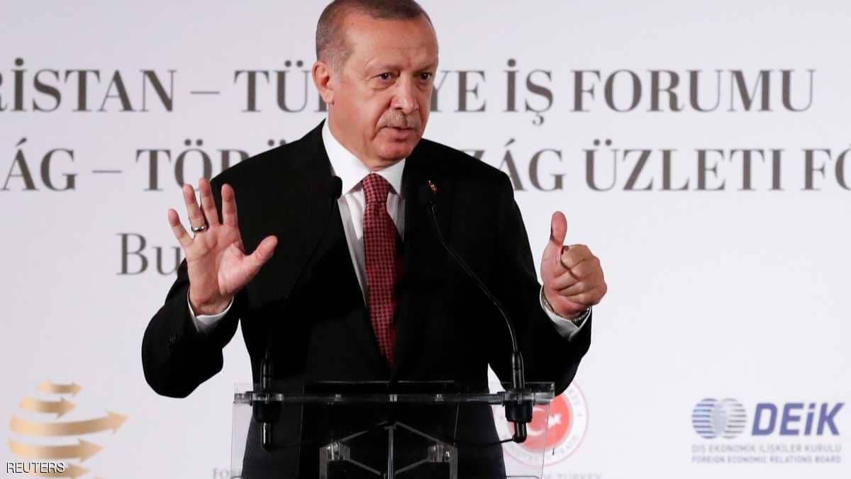 بعد المطالبة بزيادة مخصصات الرئاسة.. أردوغان يزيد الضرائب
