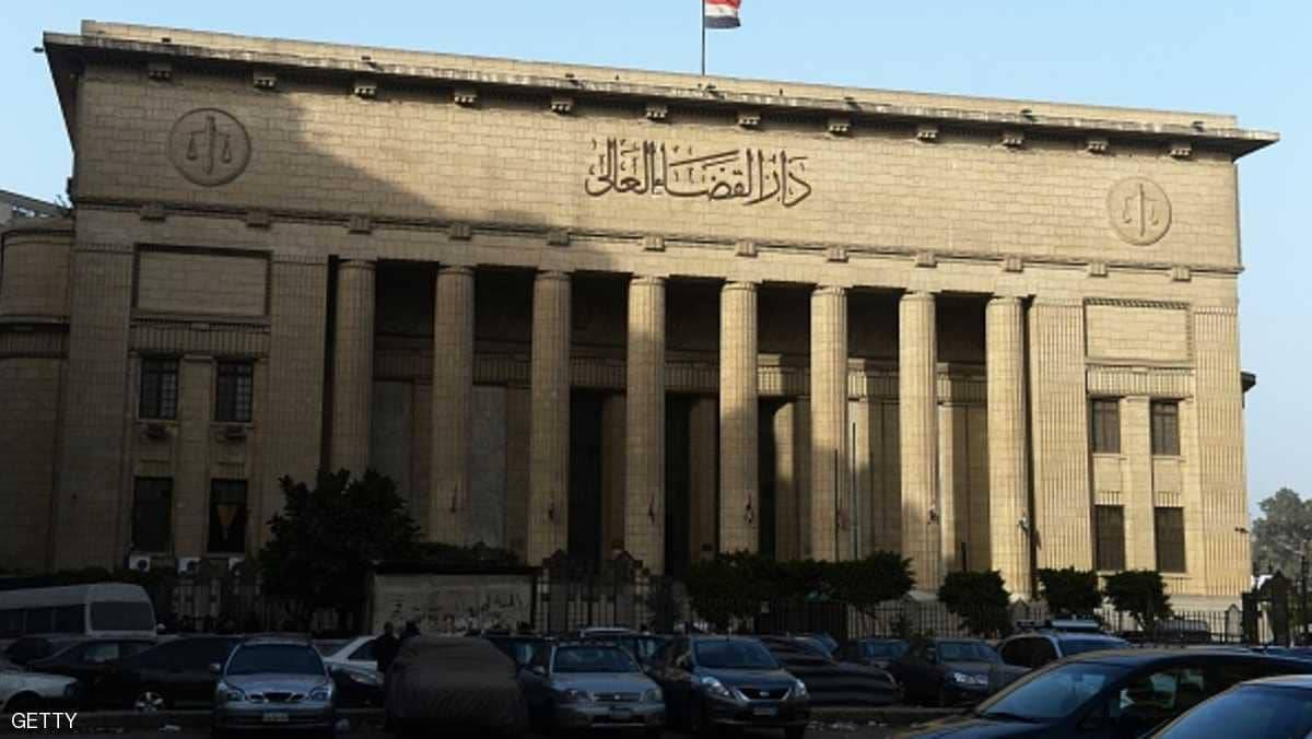 اختلسوا مليار دولار.. مصر تحيل المتهمين للنيابة