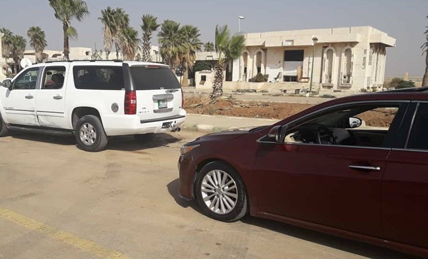 معبر نصيب يتألق... حركة نشطة لقطاع الأعمال... وعائدون للجيش السوري