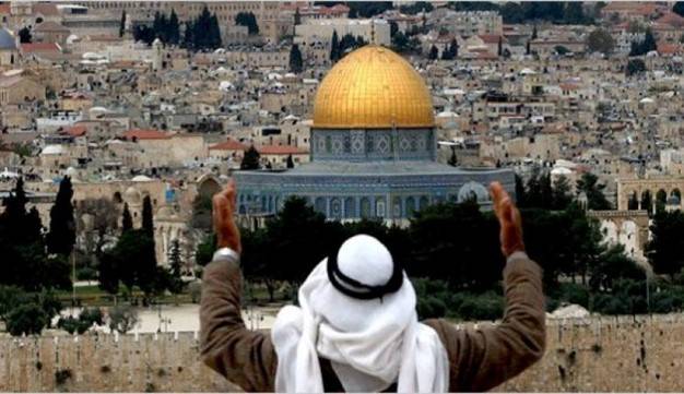 هام وخطير: قلق في إسرائيل: ترامب سيعترف بالقدس عاصمة فلسطينية أيضاً