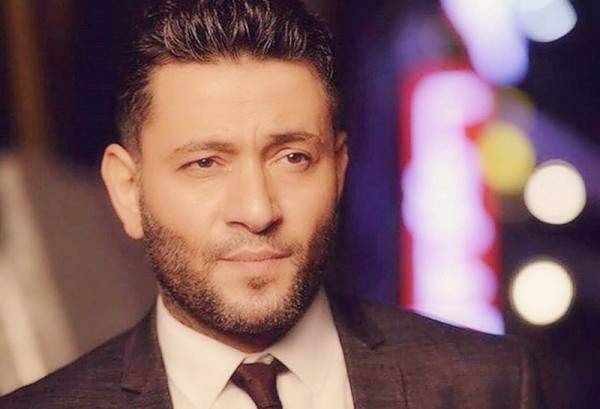 زياد برجي ولقطة رومانسية مع زوجته