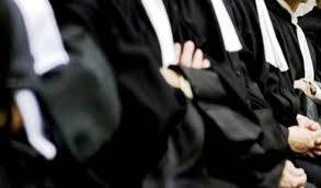 المحامون يعانون من مفهوم التعويض الذي يتقاضاه المحامي وعدم خضوعه لضريبة الدخل