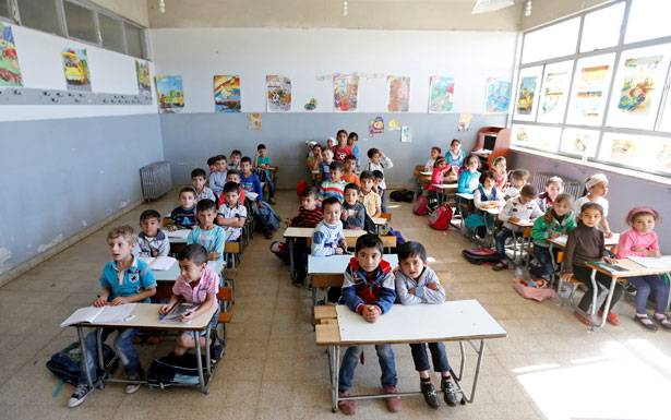 «لا أريد تغيير مدرستي».. مشاكل انتقال التلاميذ بين المسبّبات والحلول!