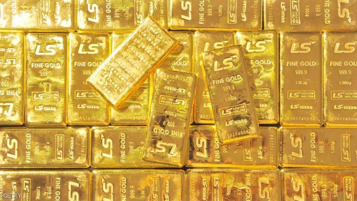 أسعار الذهب ترتفع بفعل مخاوف سياسية واقتصادية
