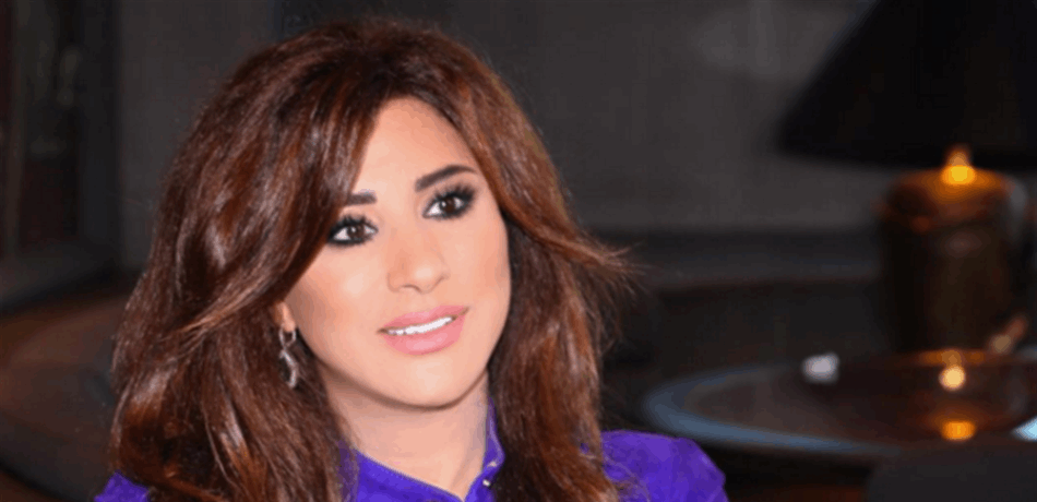 بعد أنباء تعرُّضها لحادث أثناء تصوير أغنيتها.. نجوى كرم ترد!