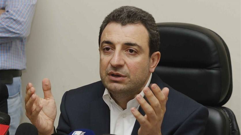 ابو فاعور: جنبلاط لم يقايض ولم يسع الى صفقة