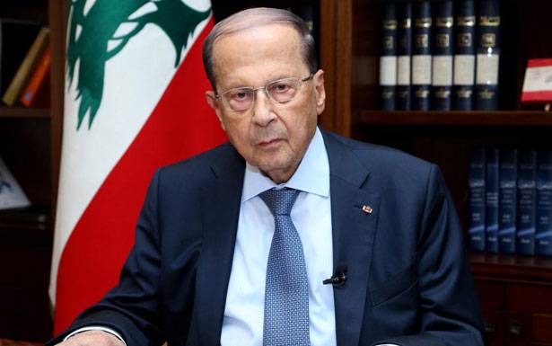 الحريري يحصل على دعم مالي من الرياض... الرئيس عون لـ«حكومة» بمن حضر