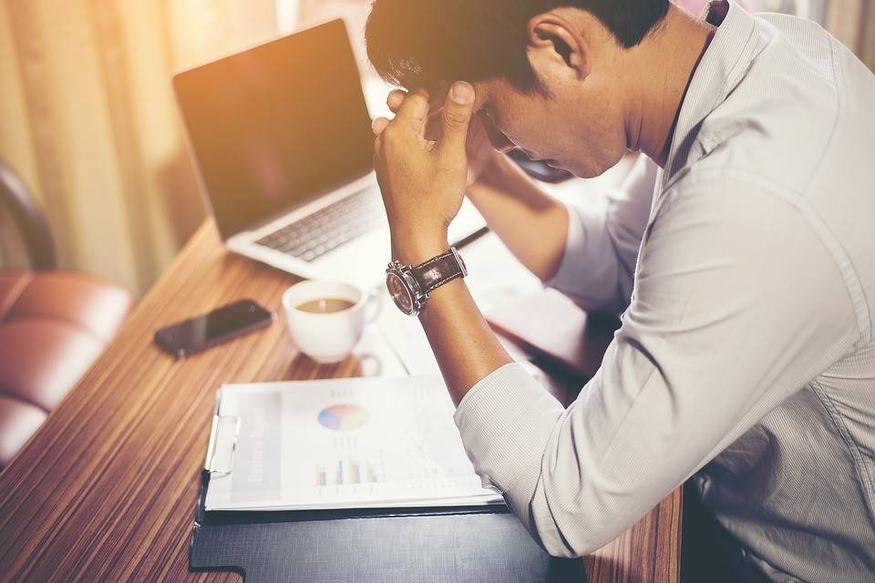 الضغوط فى منتصف العمر تتسبب فى "ذاكرة سيئة".. اعرف تفاصيل الدراسة