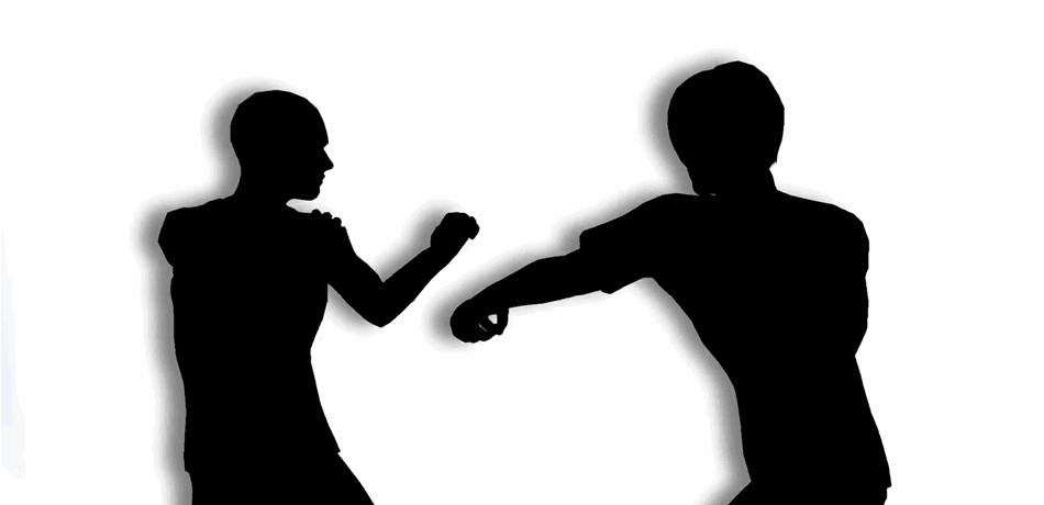 إشكال وطعن بالسكاكين في طيردبا..