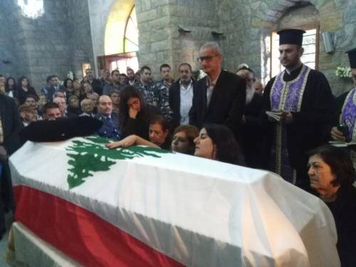 بالصور: جنازة الشهيد مخائيل هزيم في بلدته بزبينا - عكار