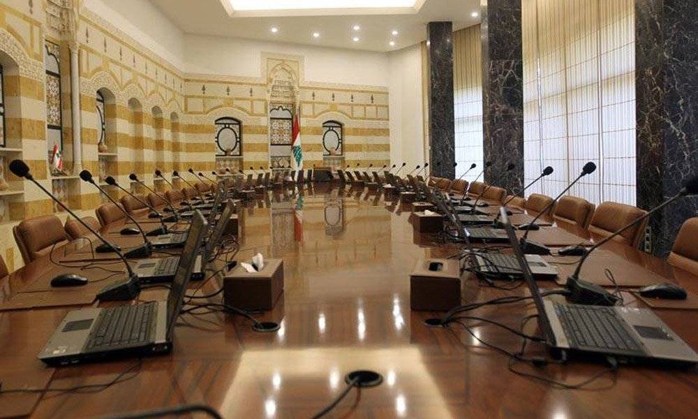 بعد حلّ أزمة القوات... عقدة سنة 8 آذار، فما مصير الحكومة؟