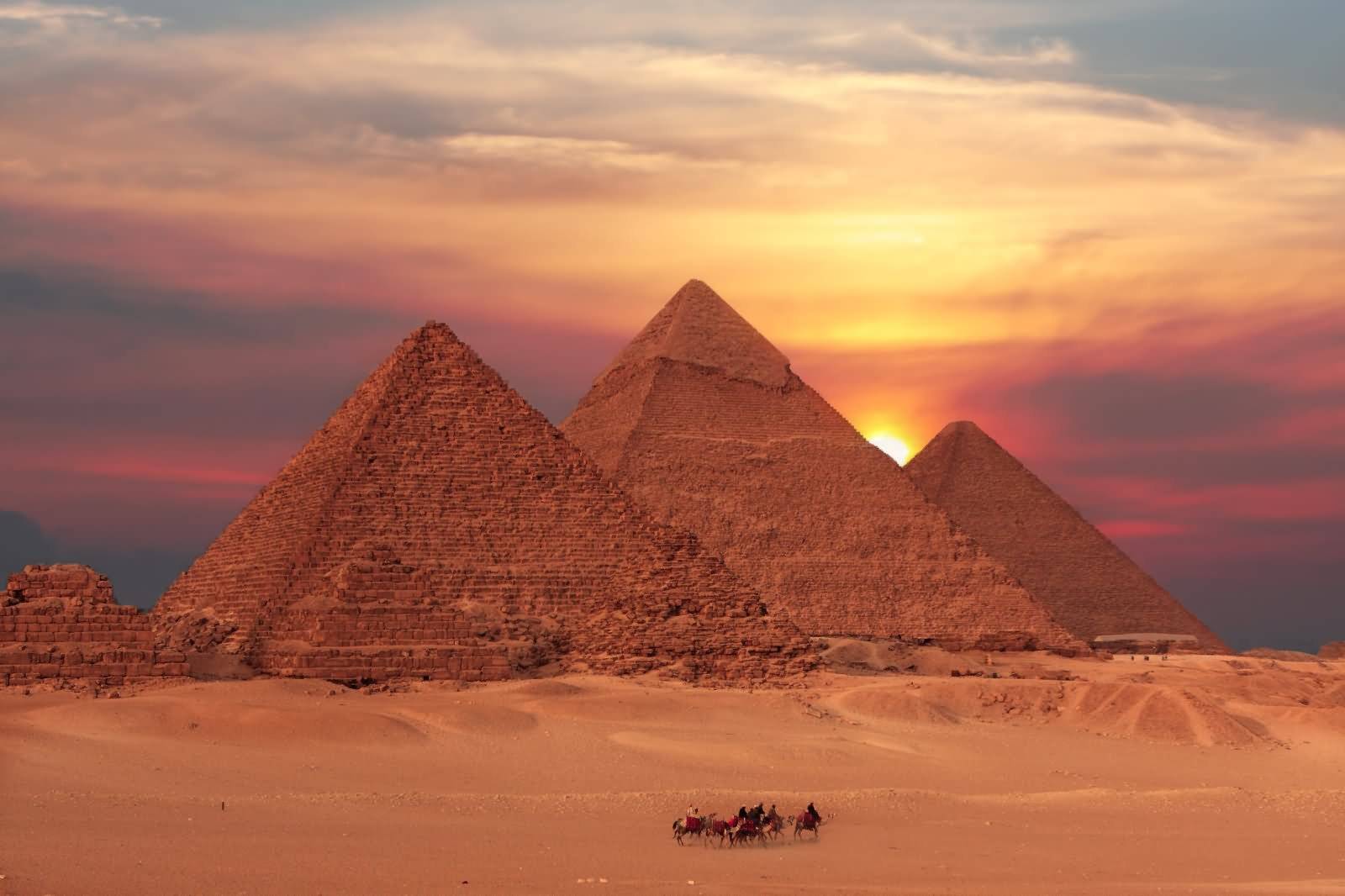 خبر صادم! مصر تكشف أخيراً كيف نُقلت أحجار الأهرامات