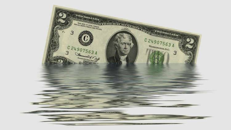 روسيا تنأى عن الدولار في أكبر صفقة سلاح تبرمها بتاريخها