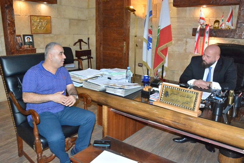 نهرا: من واجبنا دعم ومساعدة المزارعين لتثبيتهم بارضهم وبلداتهم