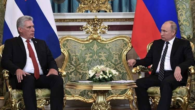 زعيما روسيا وكوبا يحثان إدارة ترامب على عدم الانسحاب من معاهدة الصواريخ